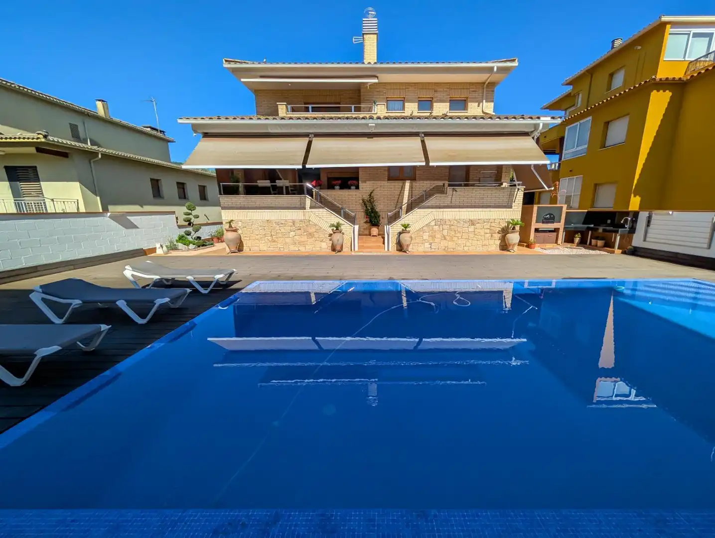 Piscina de Casa o xalet en venda en Banyoles amb Calefacció, Terrassa i Piscina