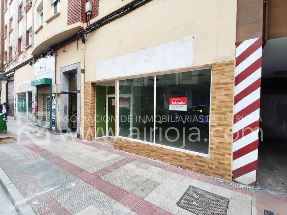 Local comercial en alquiler en Logroño - Calle Huesca