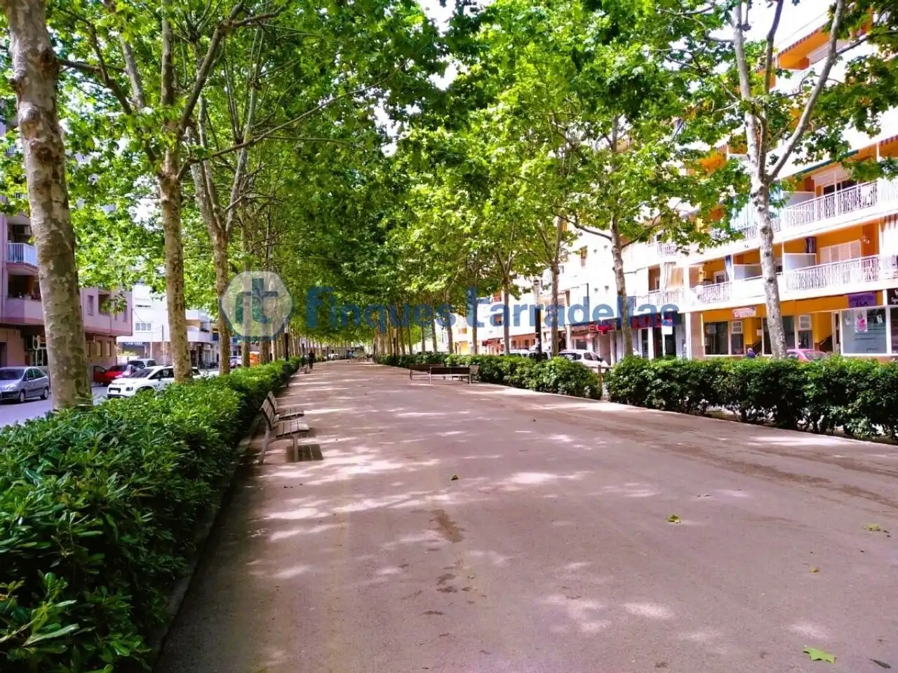 Außenansicht von Wohnung zum Verkauf in Blanes mit Klimaanlage, Heizung und Parkett