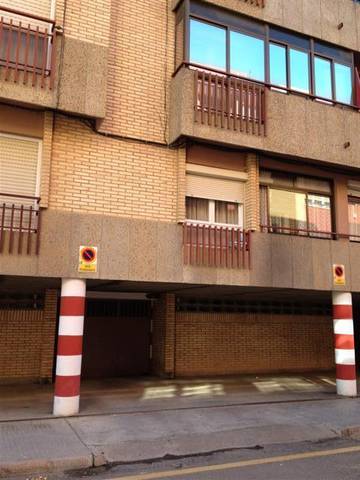 Garaje en Venta en Isabel La Catolica, 2 en Ejea de los Caballeros