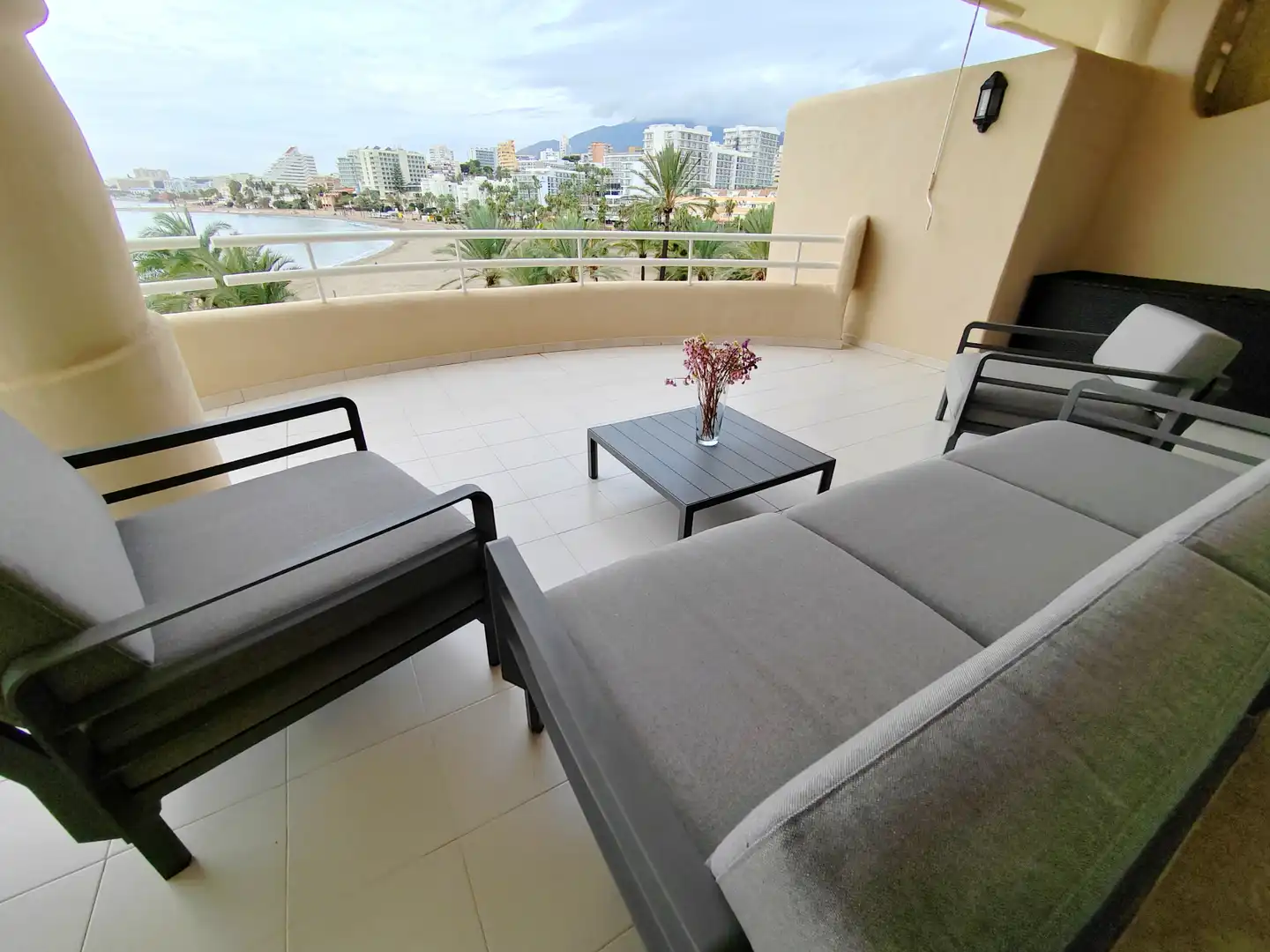 Terrassa de Dúplex de lloguer en Benalmádena amb Aire condicionat, Calefacció i Terrassa