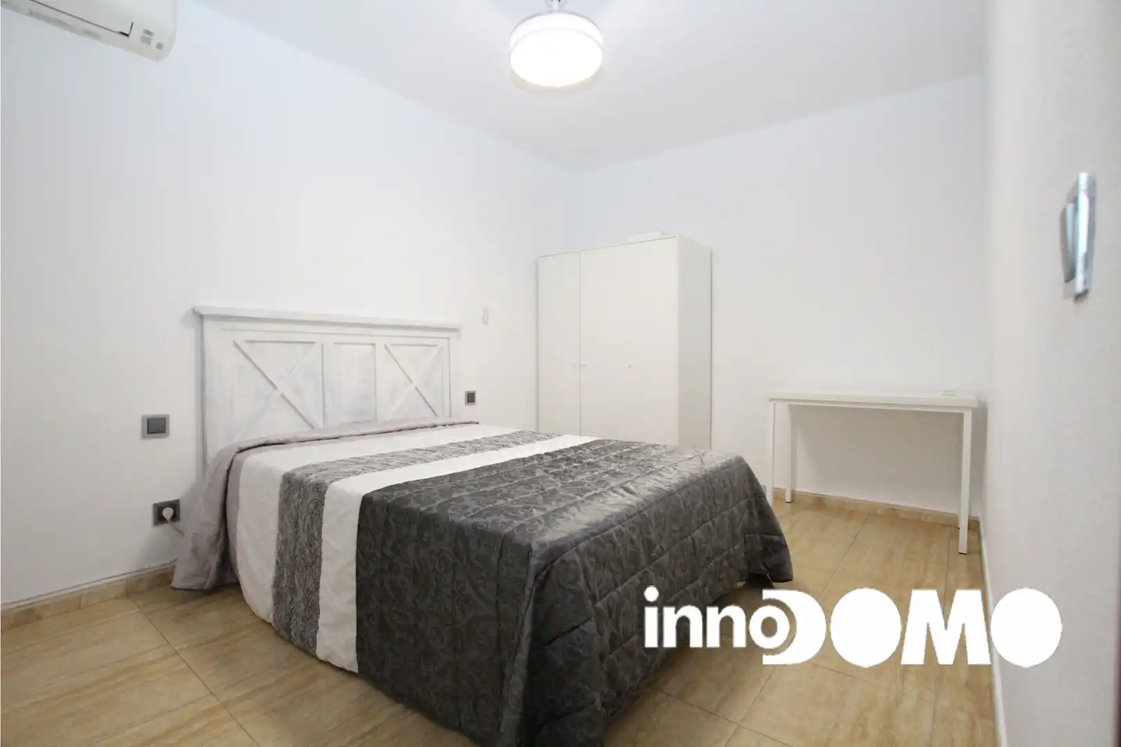 Bedroom of Houses for share in Getafe  with Air Conditioner, Heating and Private garden