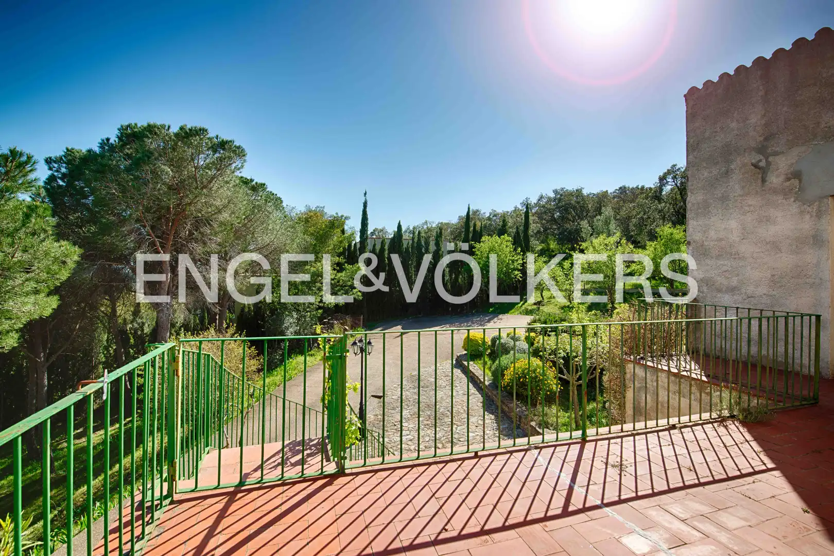 Terrasse von Country house zum Verkauf in Rabós mit Heizung, Privatgarten und Terrasse