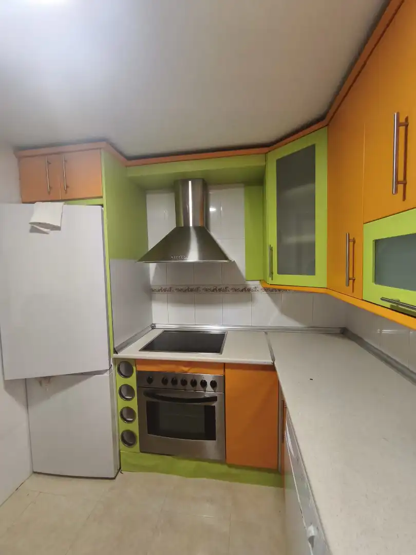 Piso con ascensor en venta en Ogíjares, imagen 2