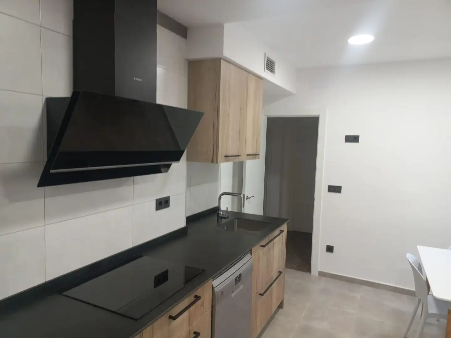 Kitchen of Flat for rent in Huesca  with Air Conditioner and Furnished