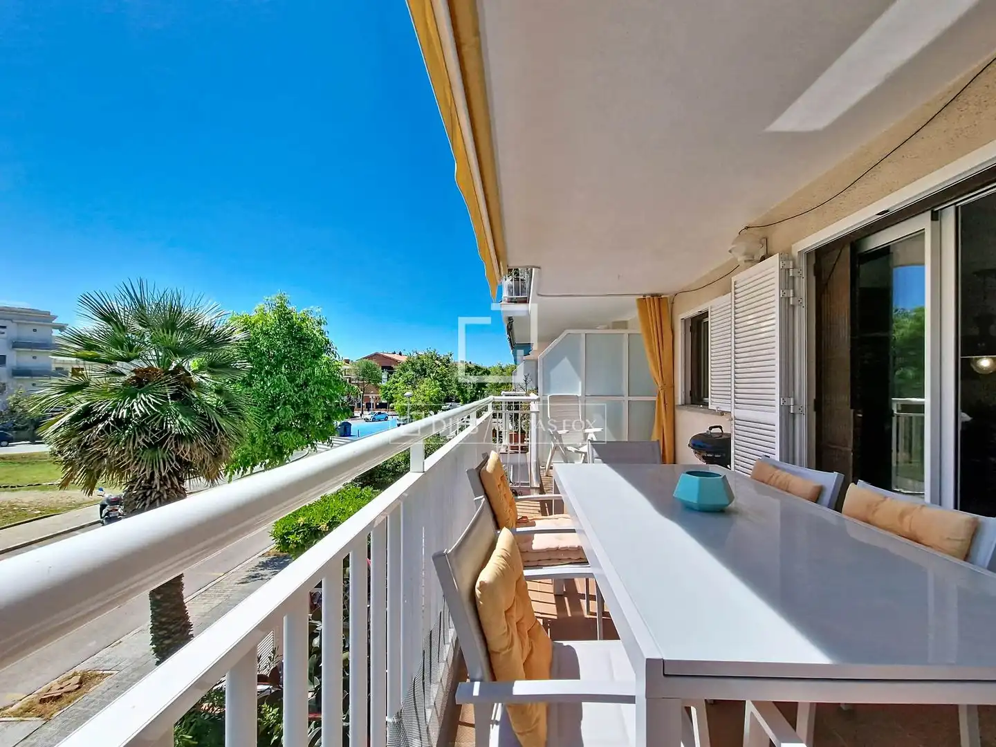 Balcony of Flat for sale in Vilanova i la Geltrú  with Air Conditioner, Heating and Terrace