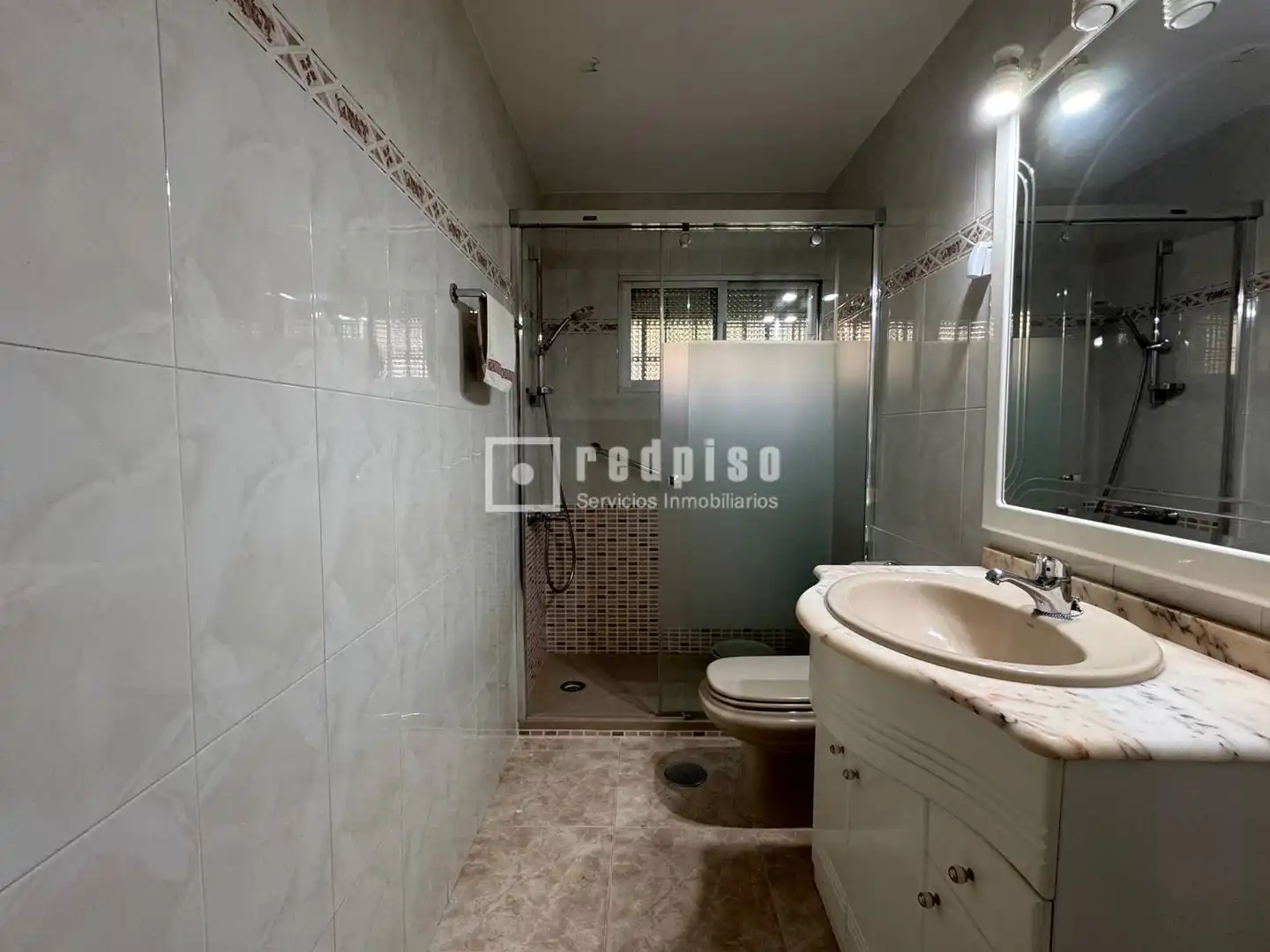 Bany de Pis en venda en Ciudad Lineal