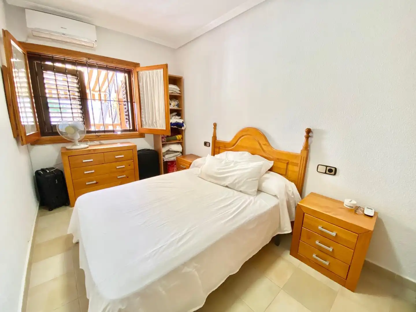 Habitación de Casa o chalet de alquiler en Pilar de la Horadada con Aire acondicionado, Calefacción y Amueblado