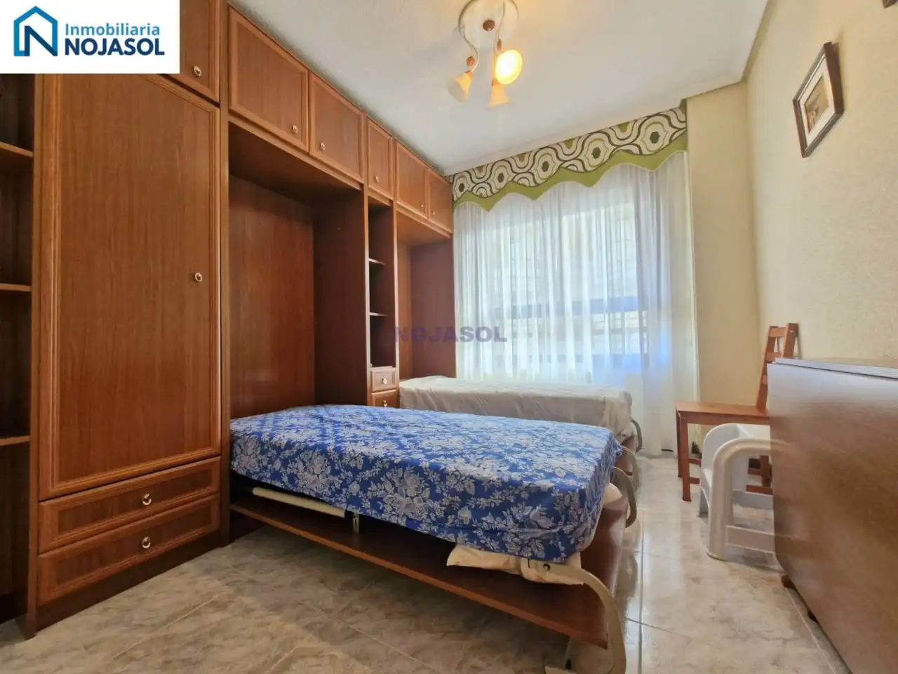 Bedroom of Apartments for sale in Tregadín