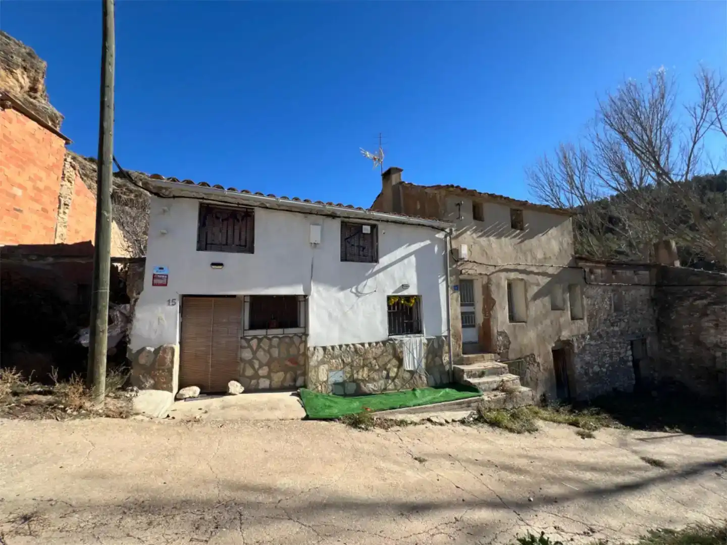 Vista exterior de Casa adosada en venta en Narboneta con Jardín privado, Parquet y Amueblado