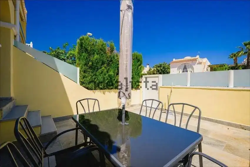 Duplex with terrace for sale in Calle Carolinas, imagen 6