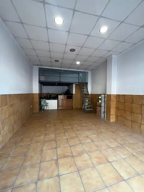 Local comercial de lloguer a Carrer Federico García Lorca, imagen 3