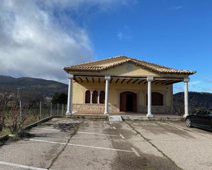 Vista exterior de Edifici en venda en San Pablo de los Montes