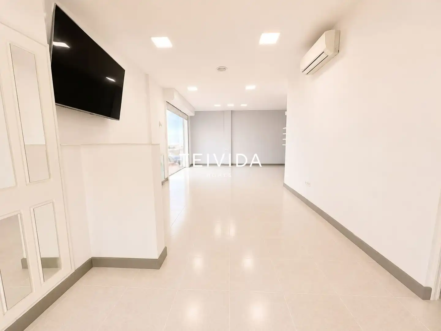 Locale commerciale in vendita a Fasnia