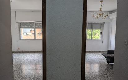 Flat for sale in  Valencia Capital  with Balcony