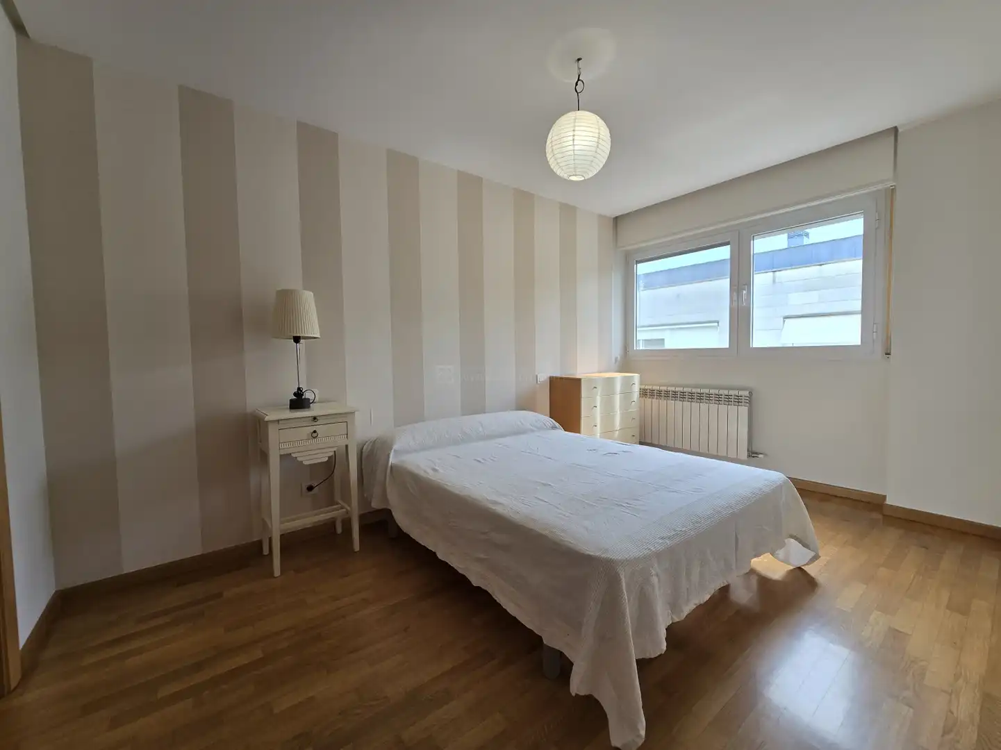 Bedroom of Flat for sale in  Logroño  with Air Conditioner, Heating and Storage room