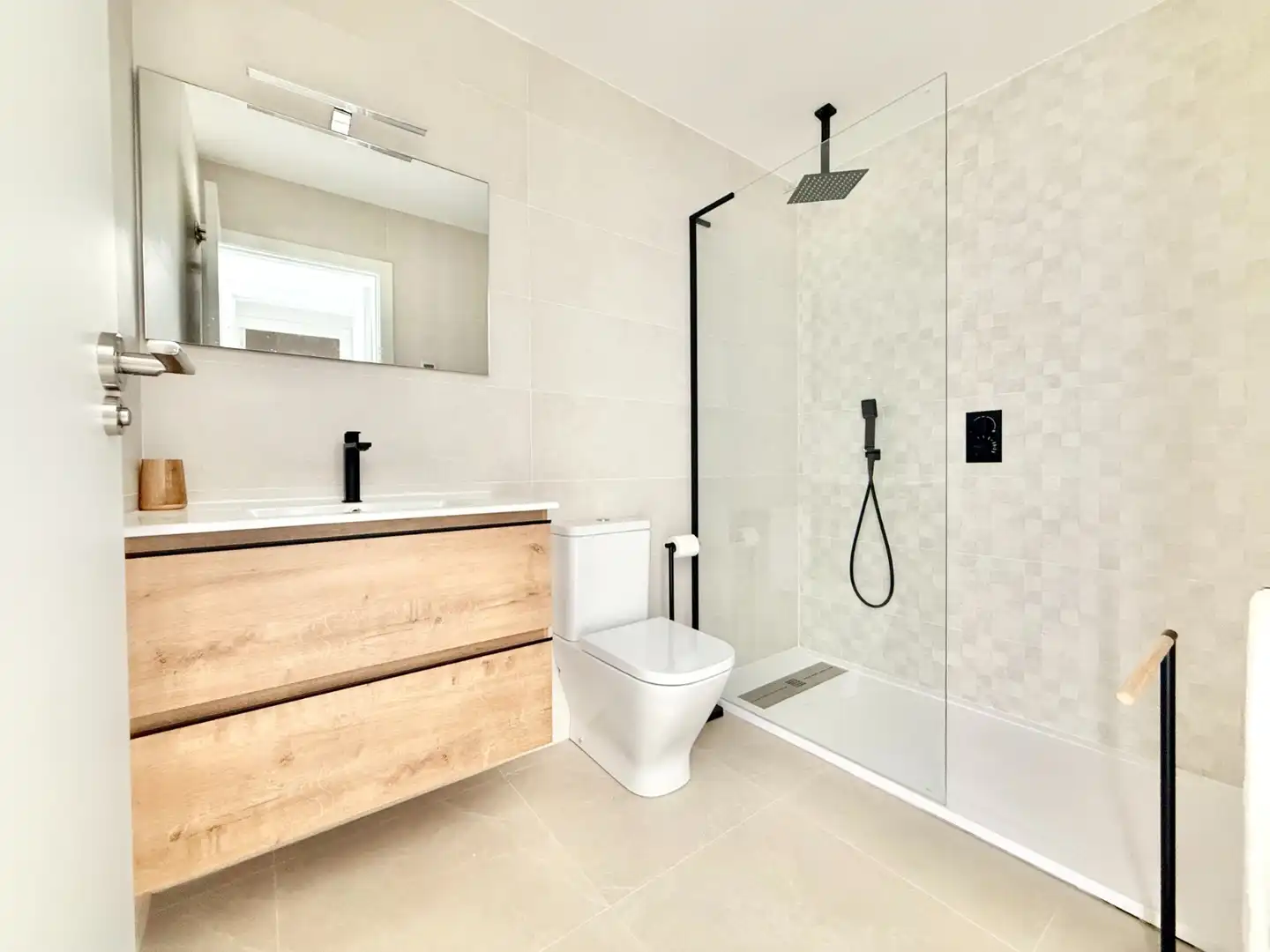 Baño de Casa o chalet en venta en San Pedro del Pinatar con Aire acondicionado, Jardín privado y Terraza