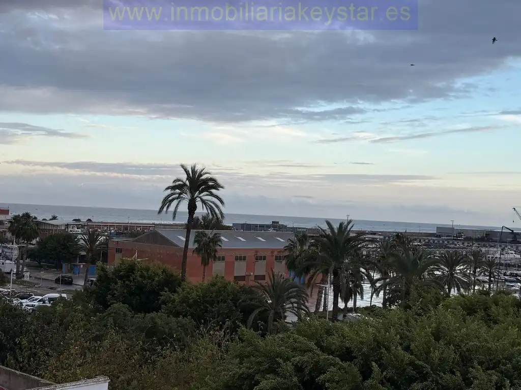 Piso con terraza en alquiler en Barri del Mar, imagen 13