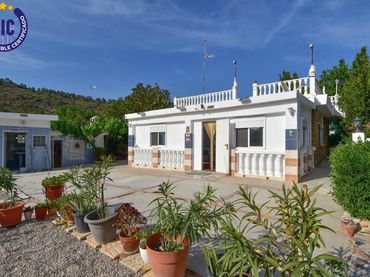 Chalet en venta en Calle POLIGONO 2