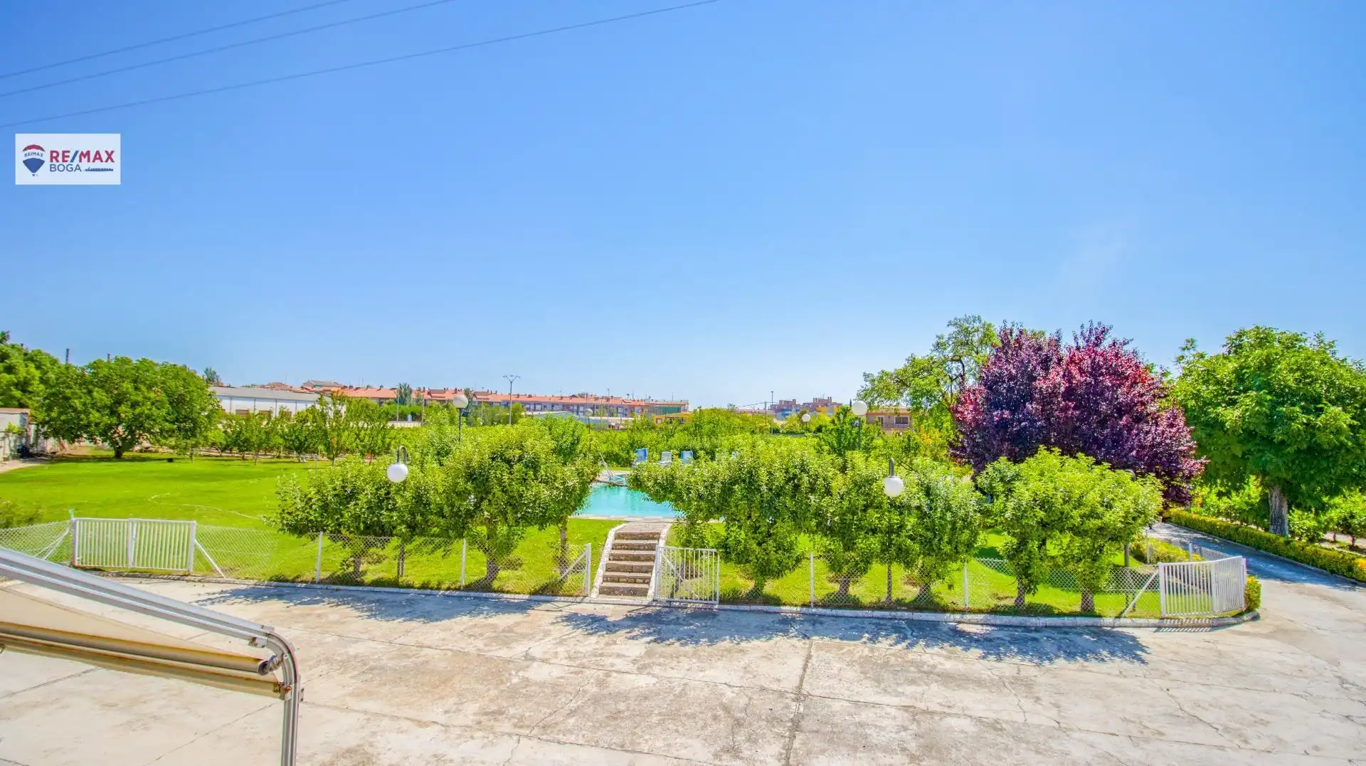 Jardí de Casa o xalet en venda en Oyón-Oion amb Aire condicionat, Jardí privat i Parquet