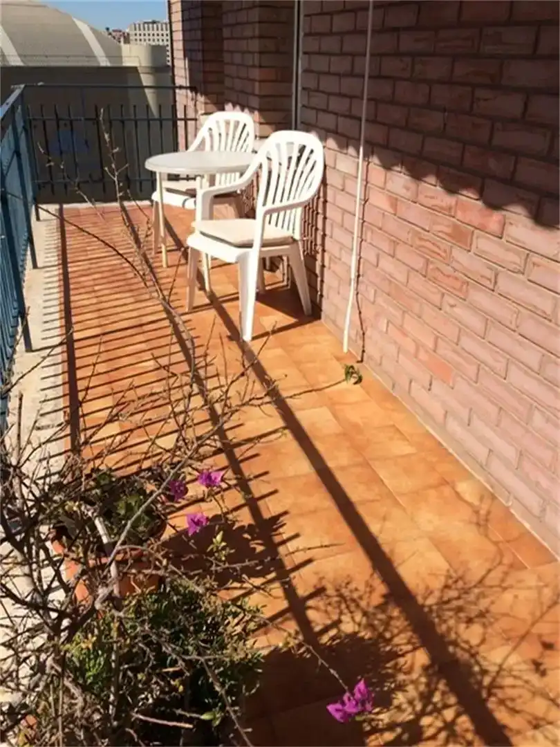Terraza de Ático para compartir en Barcelona con Aire acondicionado, Amueblado y Horno