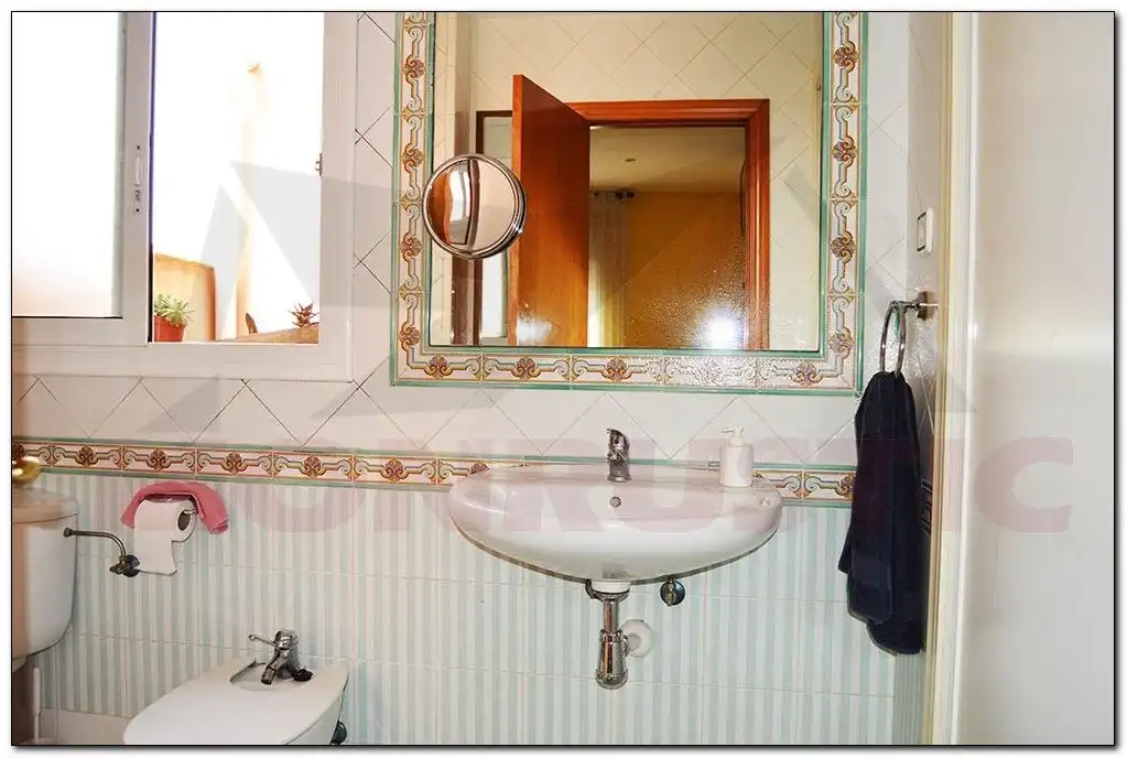 Bany de Casa o xalet en venda en L'Espluga de Francolí amb Aire condicionat, Terrassa i Traster