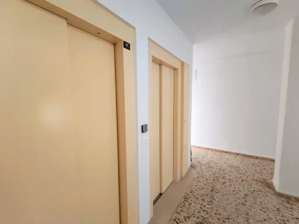 Ático en venta en Orihuela con Piscina comunitaria