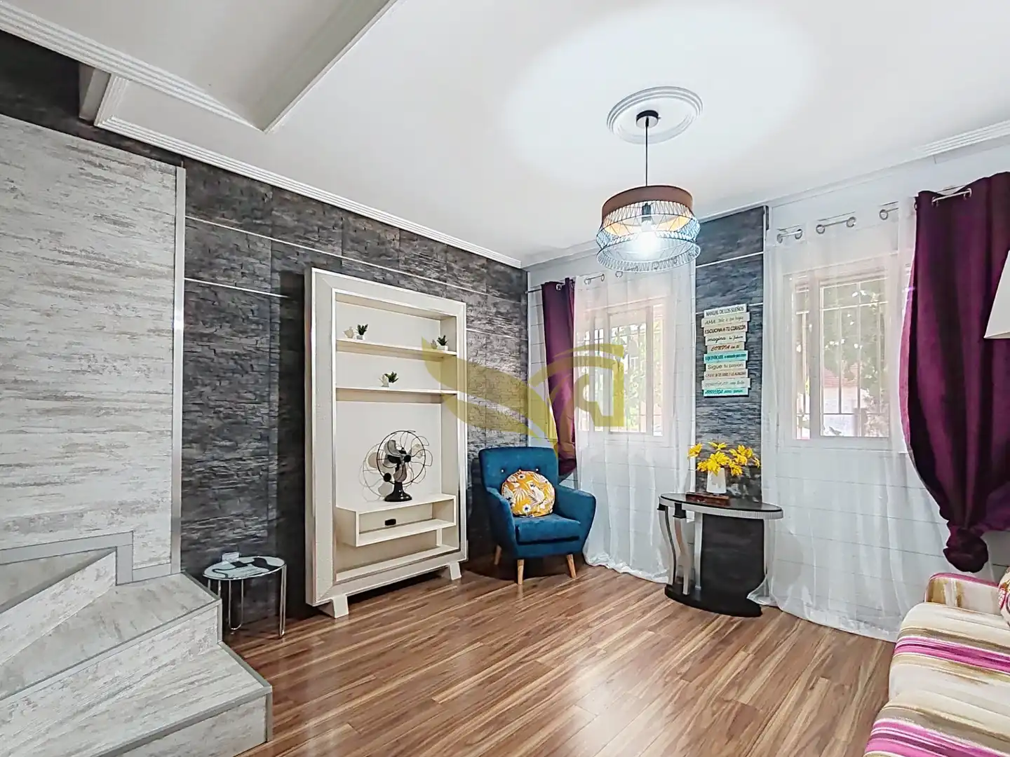 Sala de estar de Casa adosada en venta en Murcia con Aire acondicionado, Jardín privado y Parquet