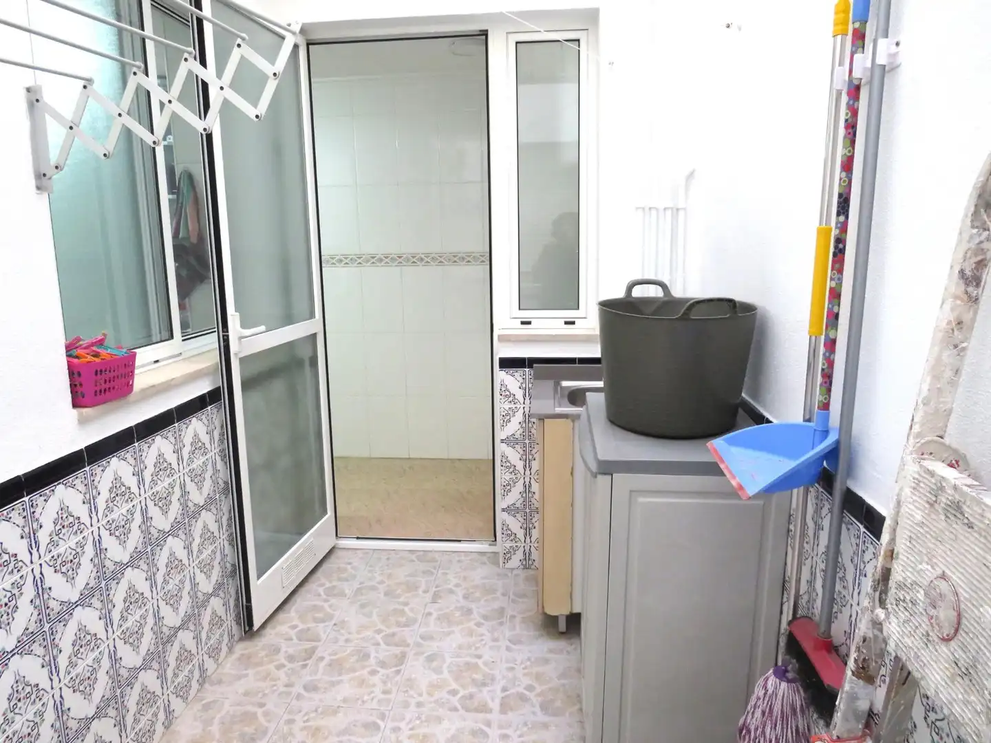 Bathroom of Flat for rent in Molina de Segura  with Air Conditioner and Furnished