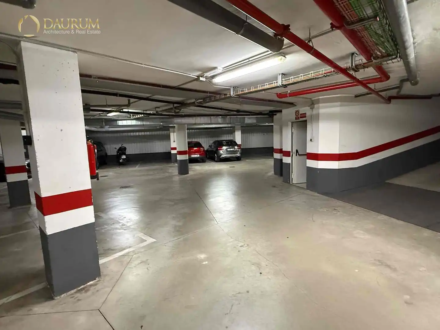 Parking de Piso en venta en Málaga con Aire acondicionado, Calefacción y Amueblado