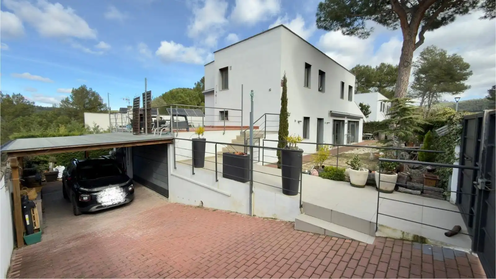 Vista exterior de Casa o xalet en venda en Castellolí amb Calefacció, Jardí privat i Terrassa