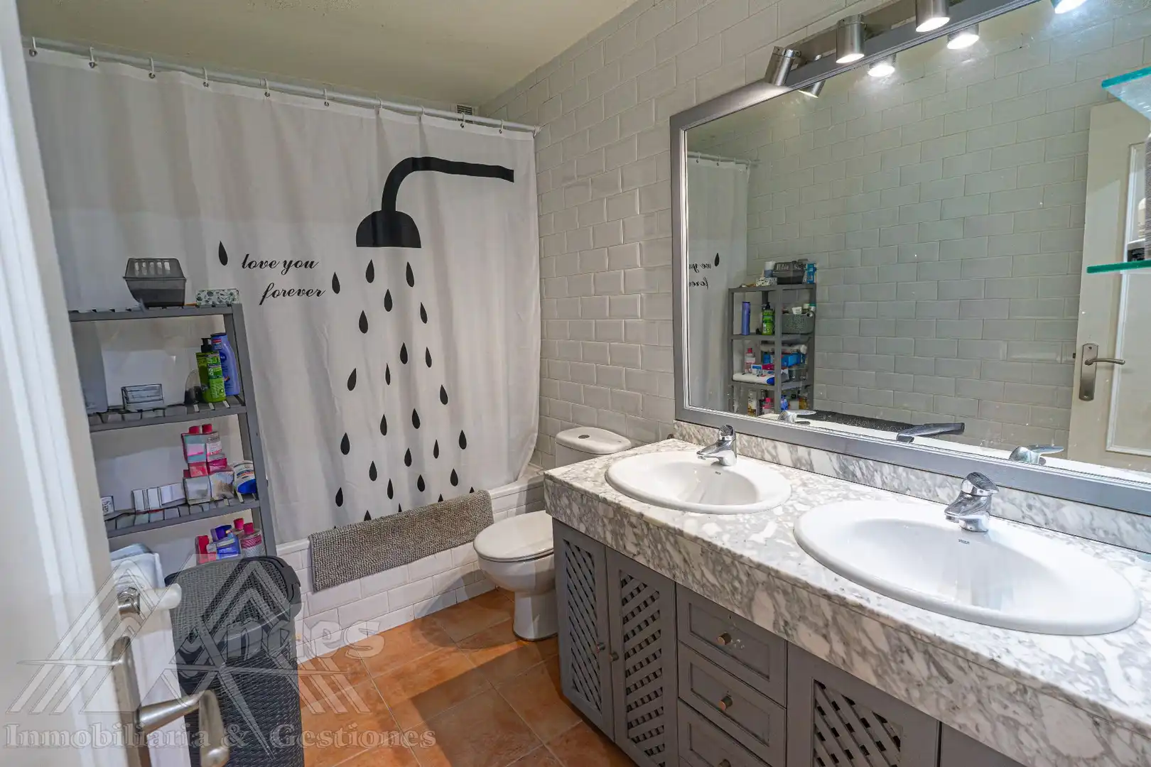 Baño de Piso en venta en Majadahonda con Aire acondicionado, Calefacción y Trastero