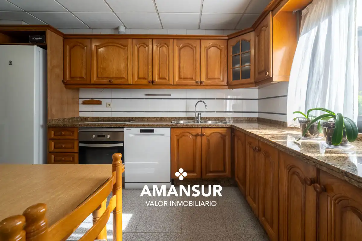 Flat with terrace for sale in Calle Emilio Molero, imagen 46