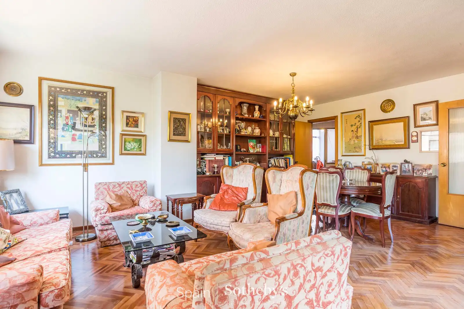 Sala d'estar de Apartament en venda en Madrid amb Aire condicionat, Calefacció i Terrassa