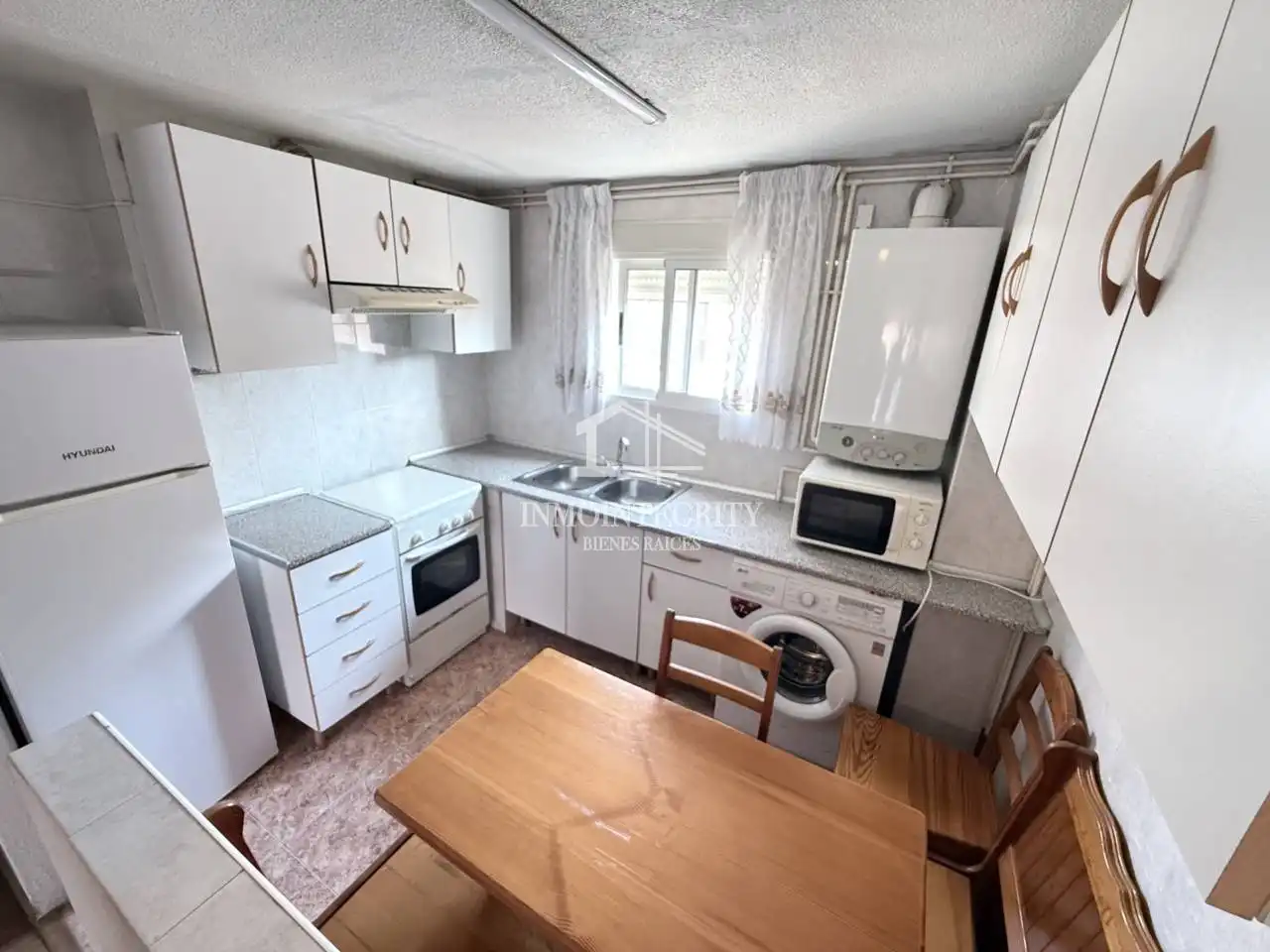 Cocina de Piso en venta en Castellón de la Plana / Castelló de la Plana con Aire acondicionado, Calefacción y Amueblado