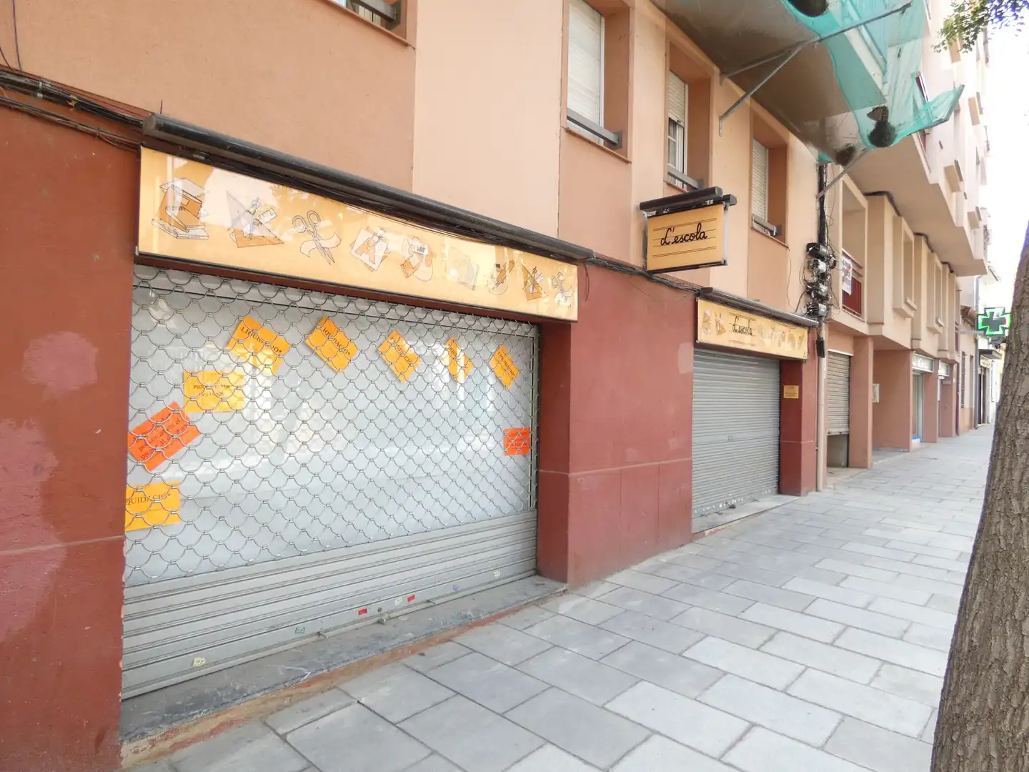 Gewerbefläche zum Verkauf in Centre - Cordelles, imagen 2