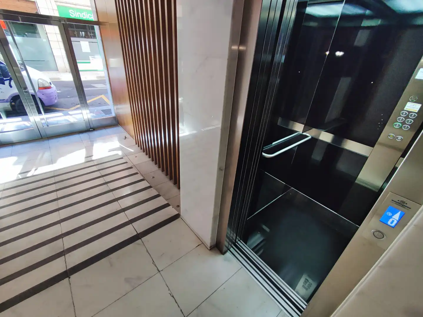 Flat for rent in Calle Romanceros, Centro