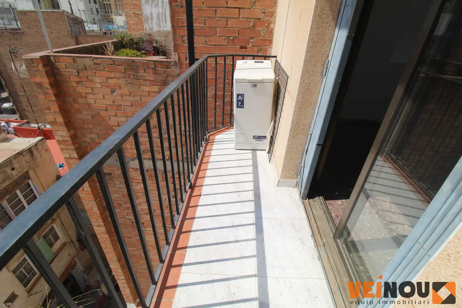 Terraza de Piso en venta en L'Hospitalet de Llobregat con Balcón