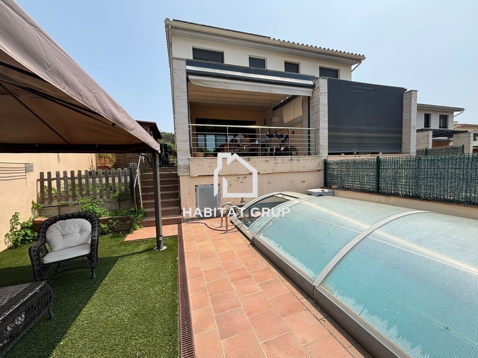 Exterior view of Single-family semi-detached for sale in Palamós  with Air Conditioner, Private garden and Terrace