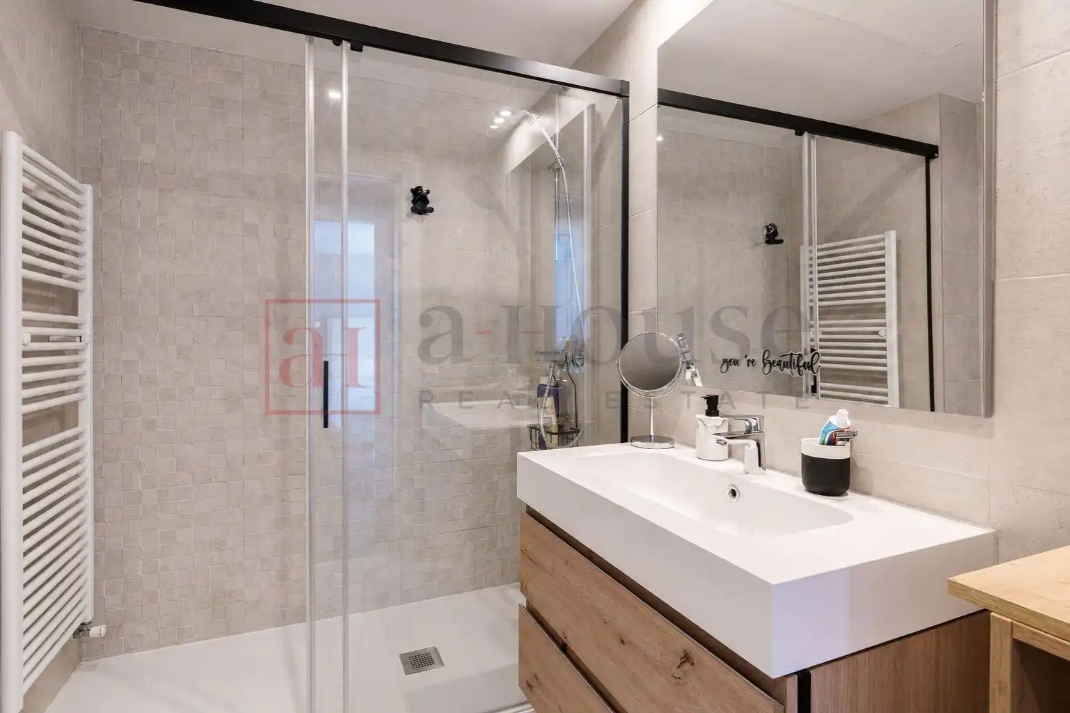 Baño de Casa adosada en venta en Boadilla del Monte con Aire acondicionado, Calefacción y Jardín privado