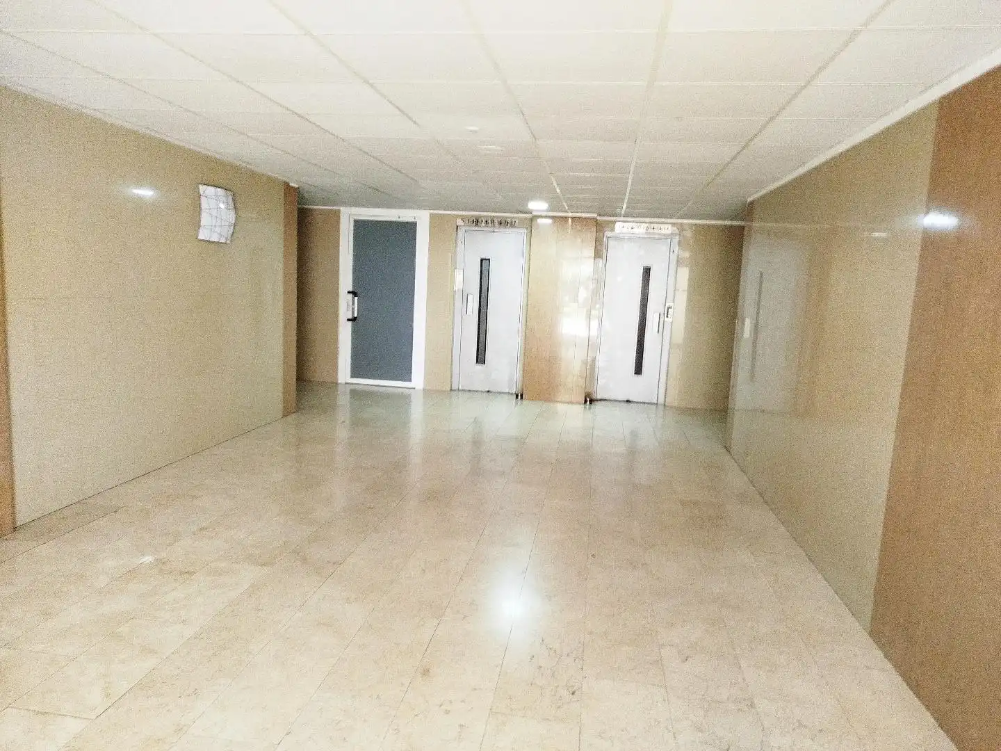 Apartamento de alquiler en El Puig de Santa Maria con Terraza, Piscina y Amueblado