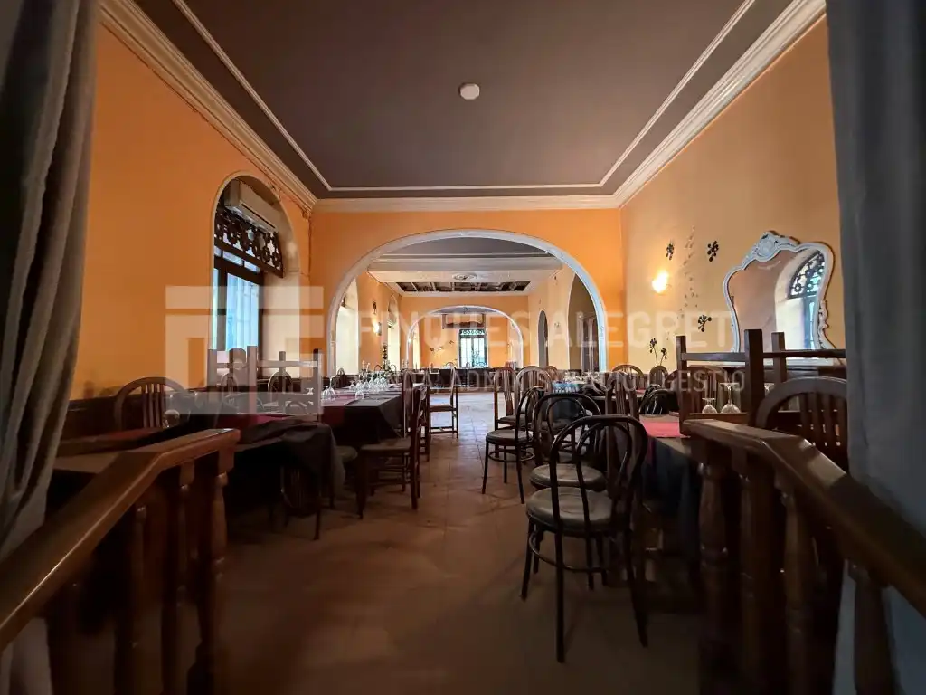 Gewerbefläche zur Miete in La Pobla de Segur, imagen 3