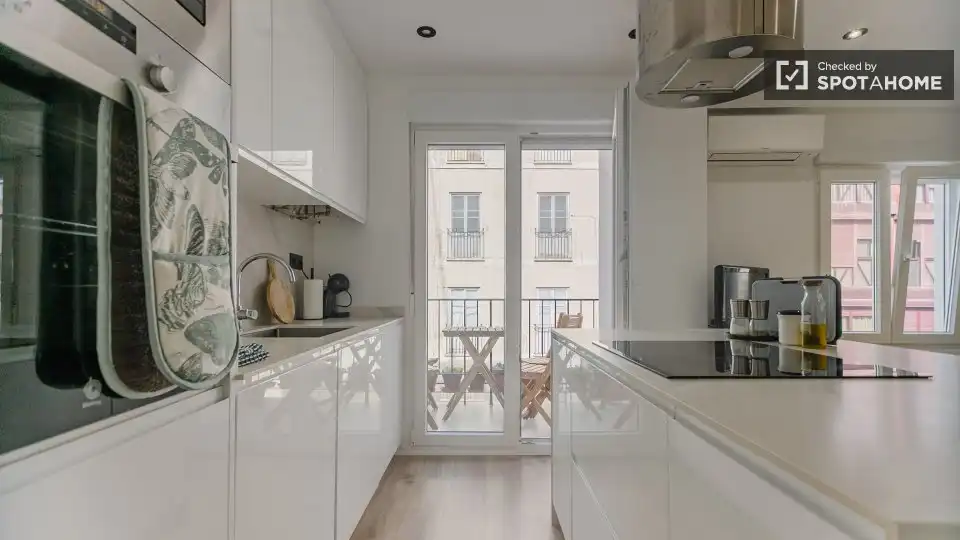 Wohnung mit Terrasse zur Miete in Quatre Carreres, imagen 7