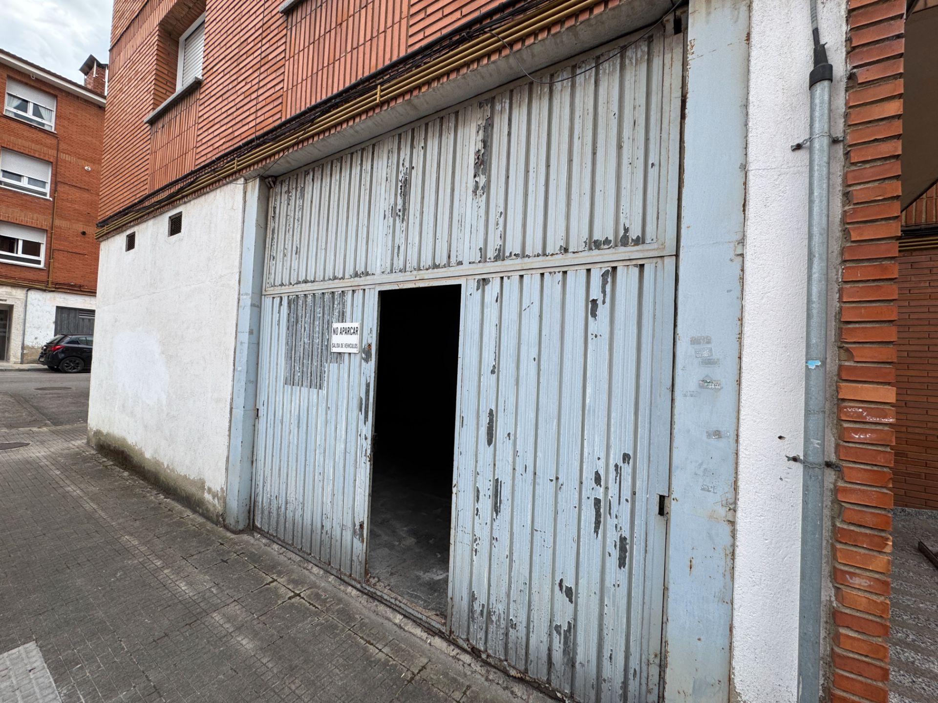 Local de lloguer a Calle Gaspar García Laviana, 1, Lugones