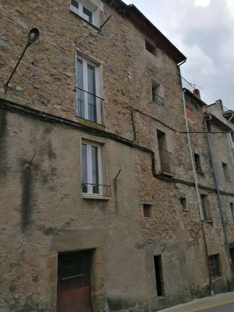 Casa rústica en venda a La Vall d'en Bas