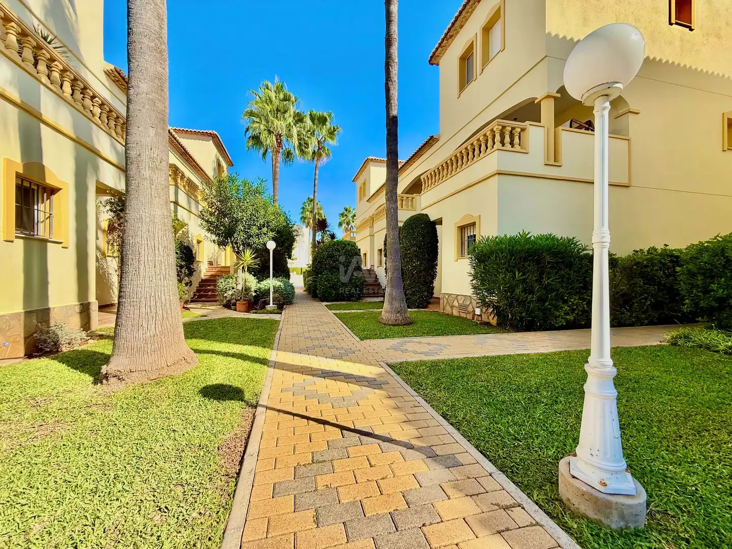 Vista exterior de Casa o chalet en venta en Dénia con Aire acondicionado, Terraza y Piscina