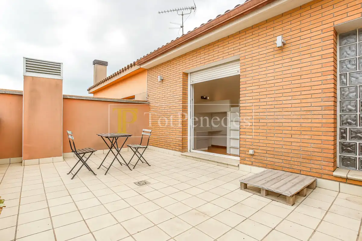 Detached homes for sale in Carrer del Carme, Avinyonet del Penedès