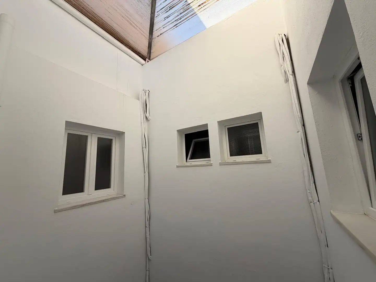 Inmuebles singulares con ascensor en venta en La Carihuela - Los Nidos, imagen 13