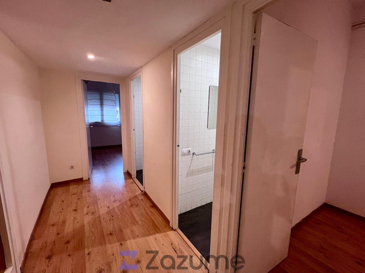 Flat for rent in  Barcelona Capital  with Air Conditioner, Heating and Parquet flooring