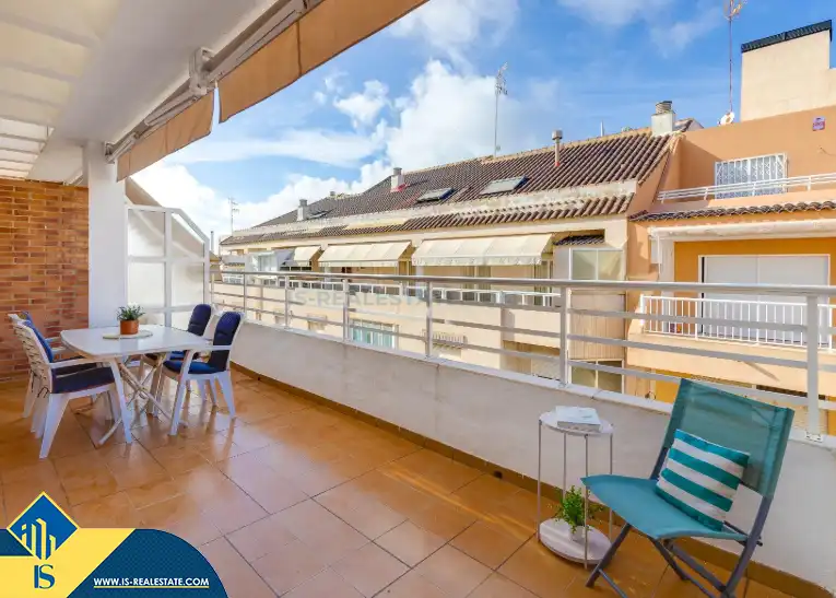 Ático con ascensor en venta en Playa del Cura, imagen 2